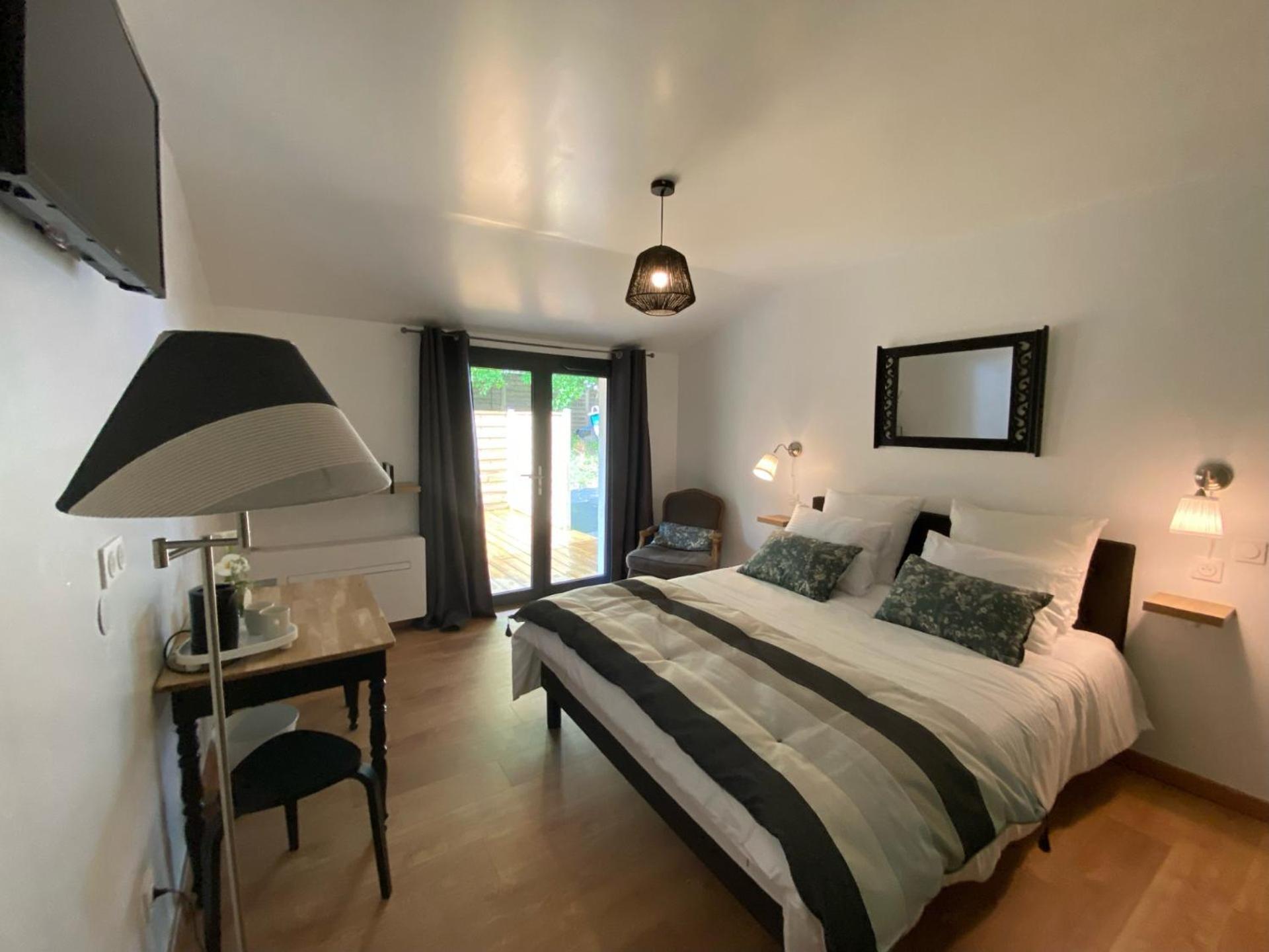 Izeien Azpian Bed & Breakfast Arcangues Exterior photo